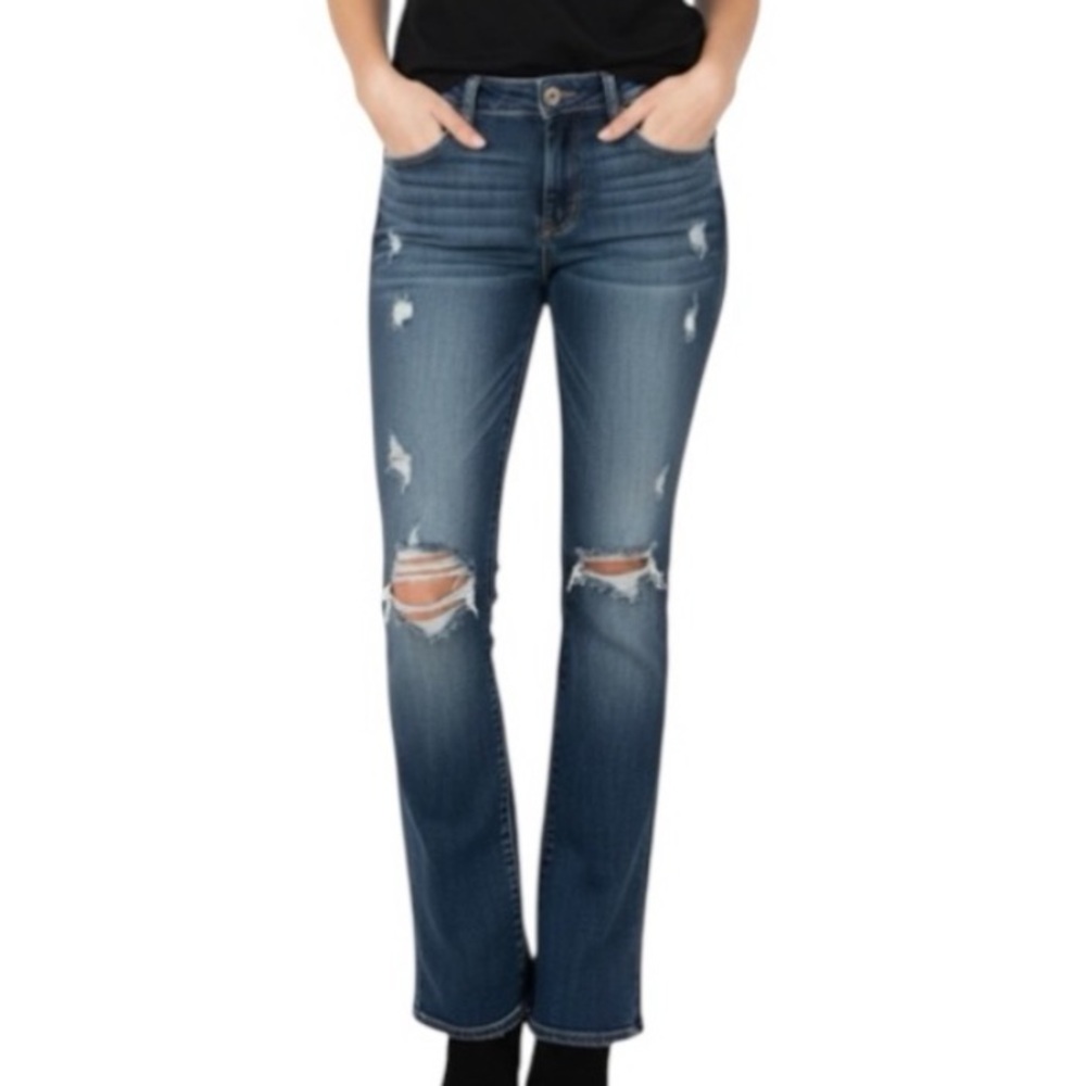 AE Distressed Kickboot Jeans | Mid-Rise Bootcut | Size 14 (Measures 34x31)
CC